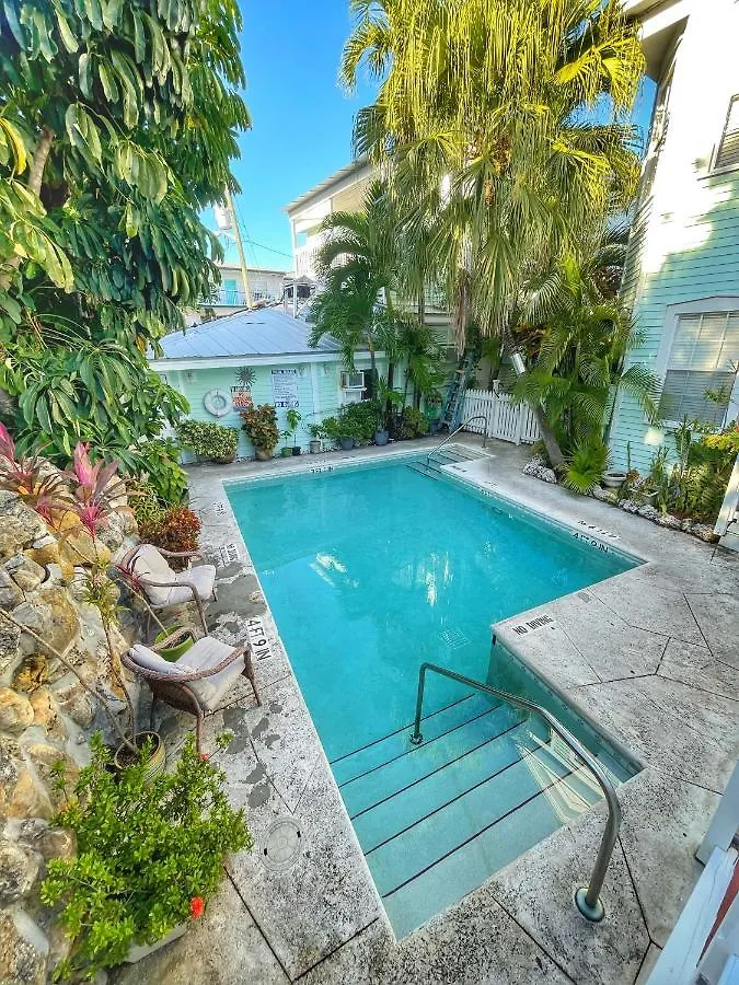 The Casablanca Hotel Key West Couette-café